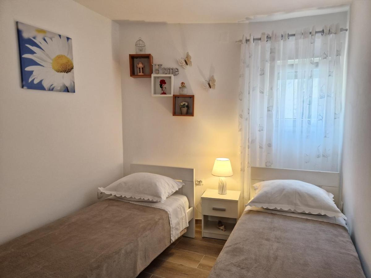 Apartment Duje Split Extérieur photo